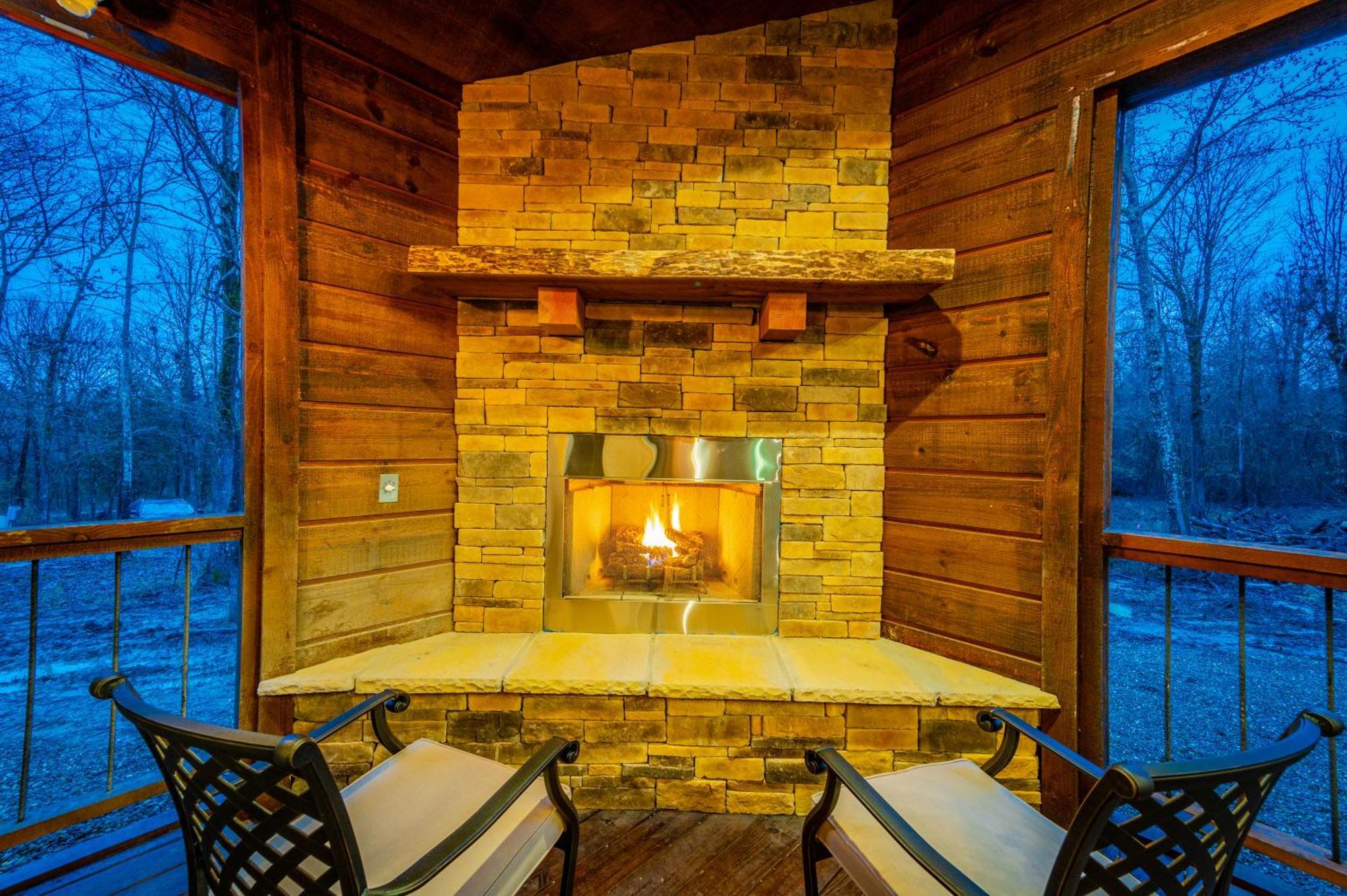 The Luxurious Blue Sky Lodge Is Epic! Broken Bow Extérieur photo
