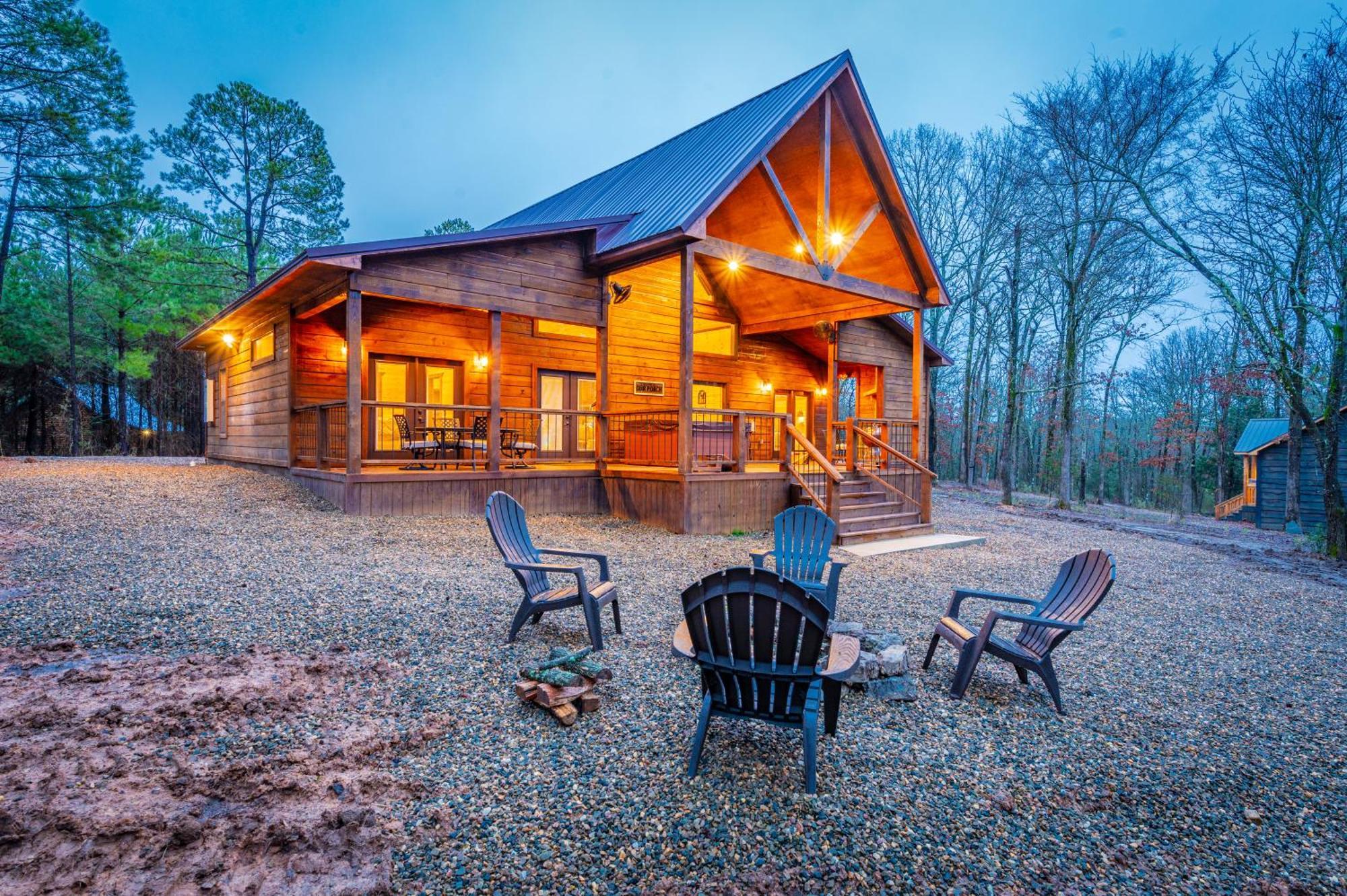 The Luxurious Blue Sky Lodge Is Epic! Broken Bow Extérieur photo