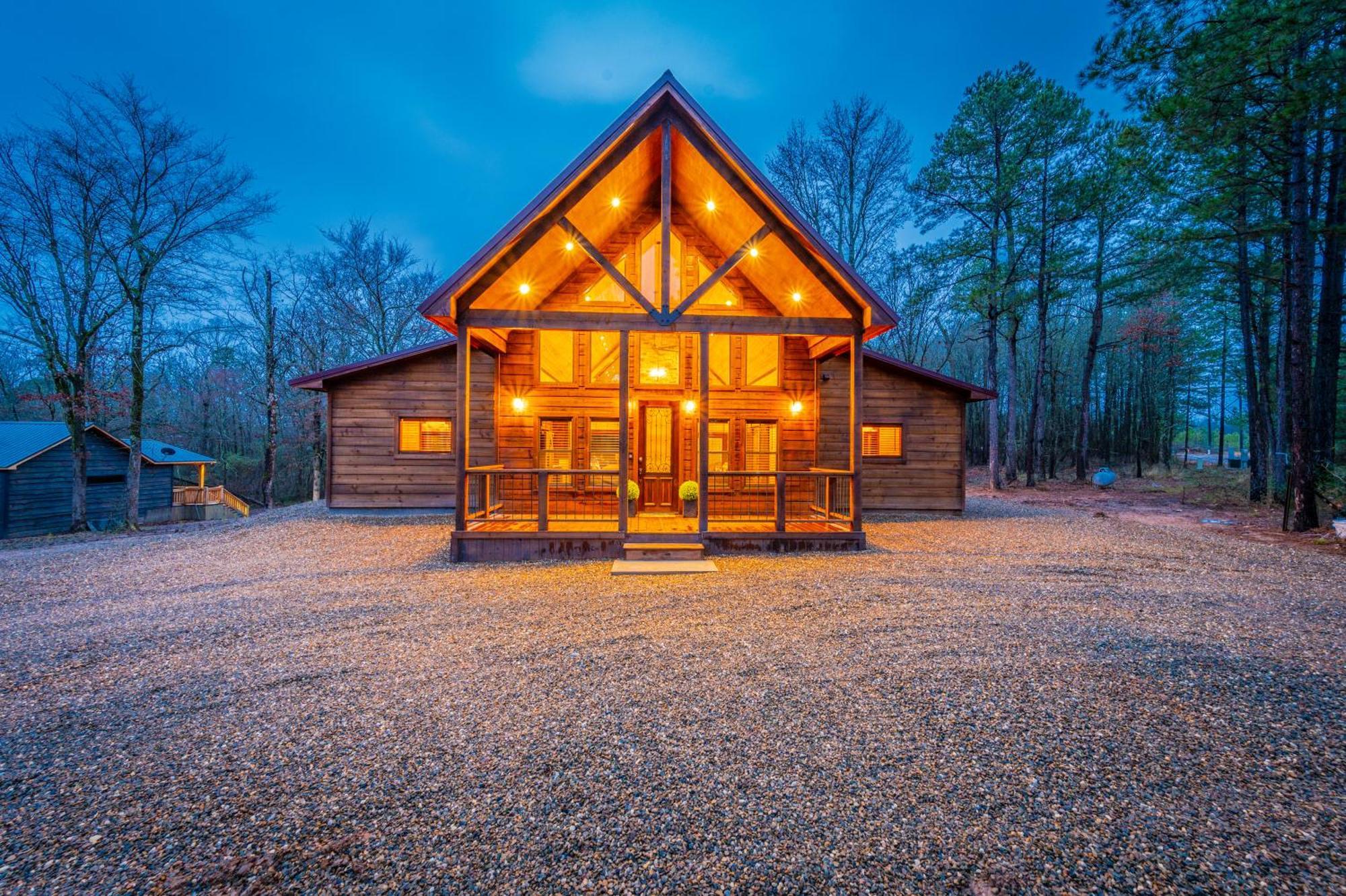 The Luxurious Blue Sky Lodge Is Epic! Broken Bow Extérieur photo