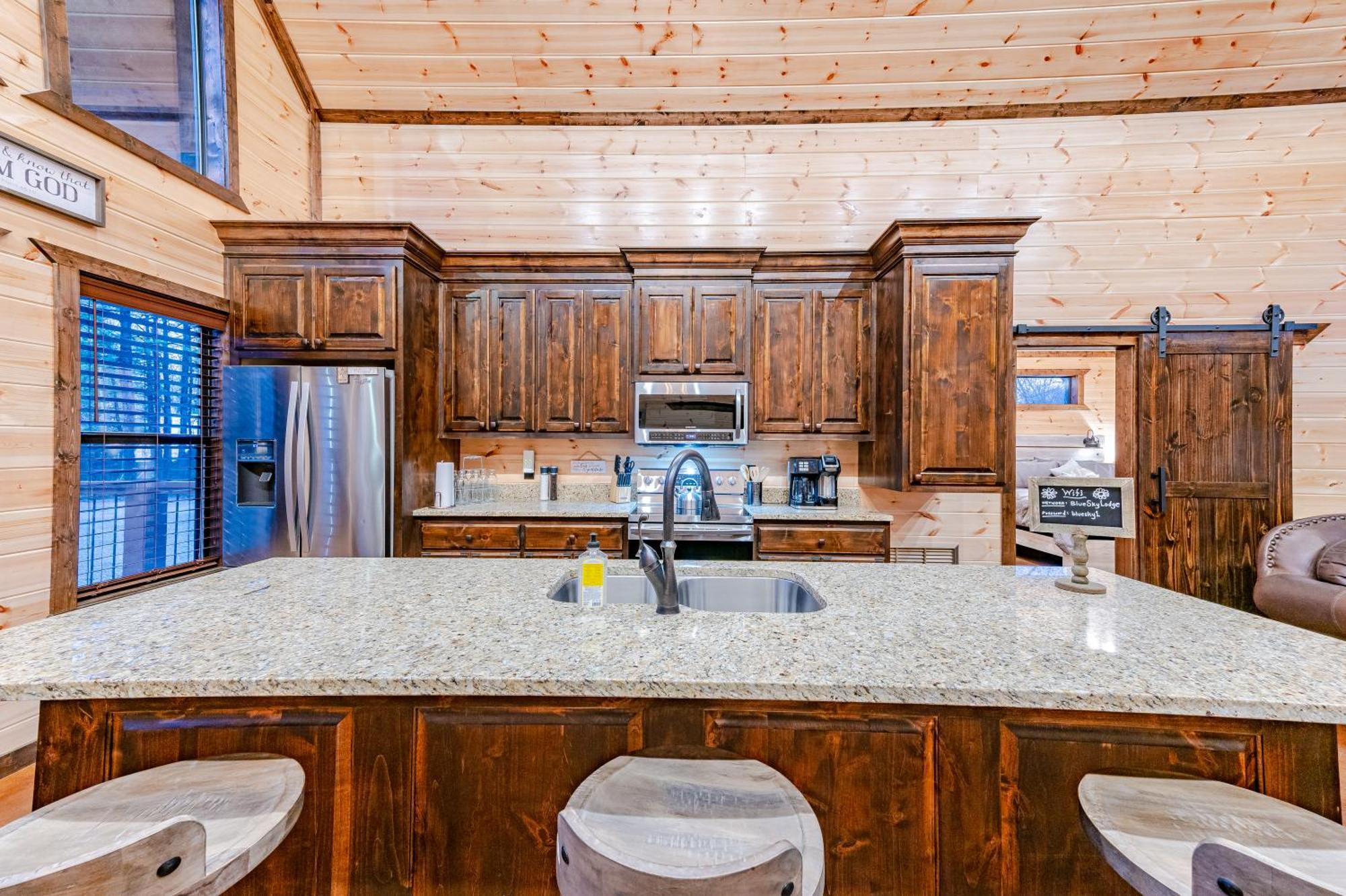 The Luxurious Blue Sky Lodge Is Epic! Broken Bow Extérieur photo
