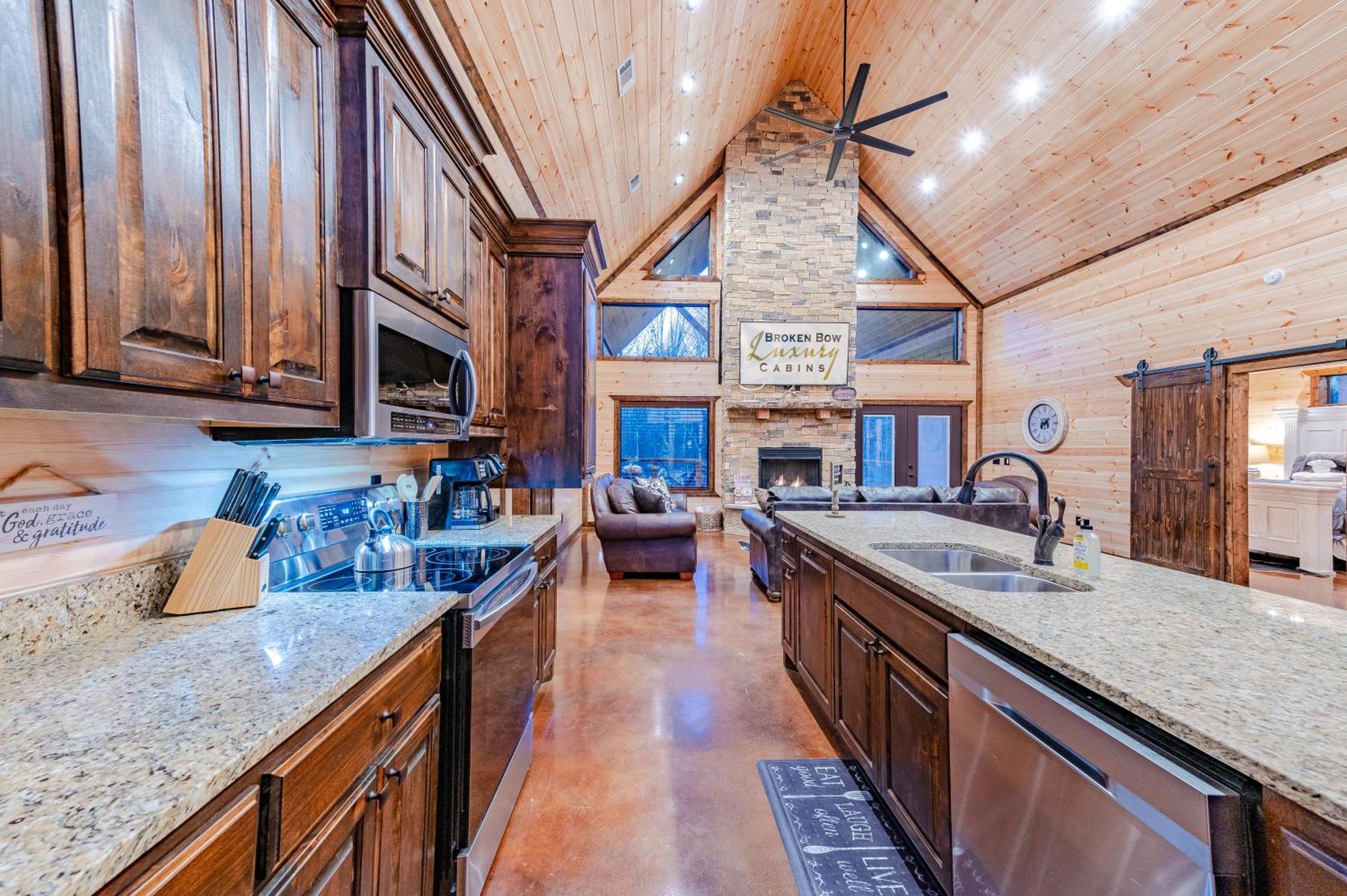 The Luxurious Blue Sky Lodge Is Epic! Broken Bow Extérieur photo