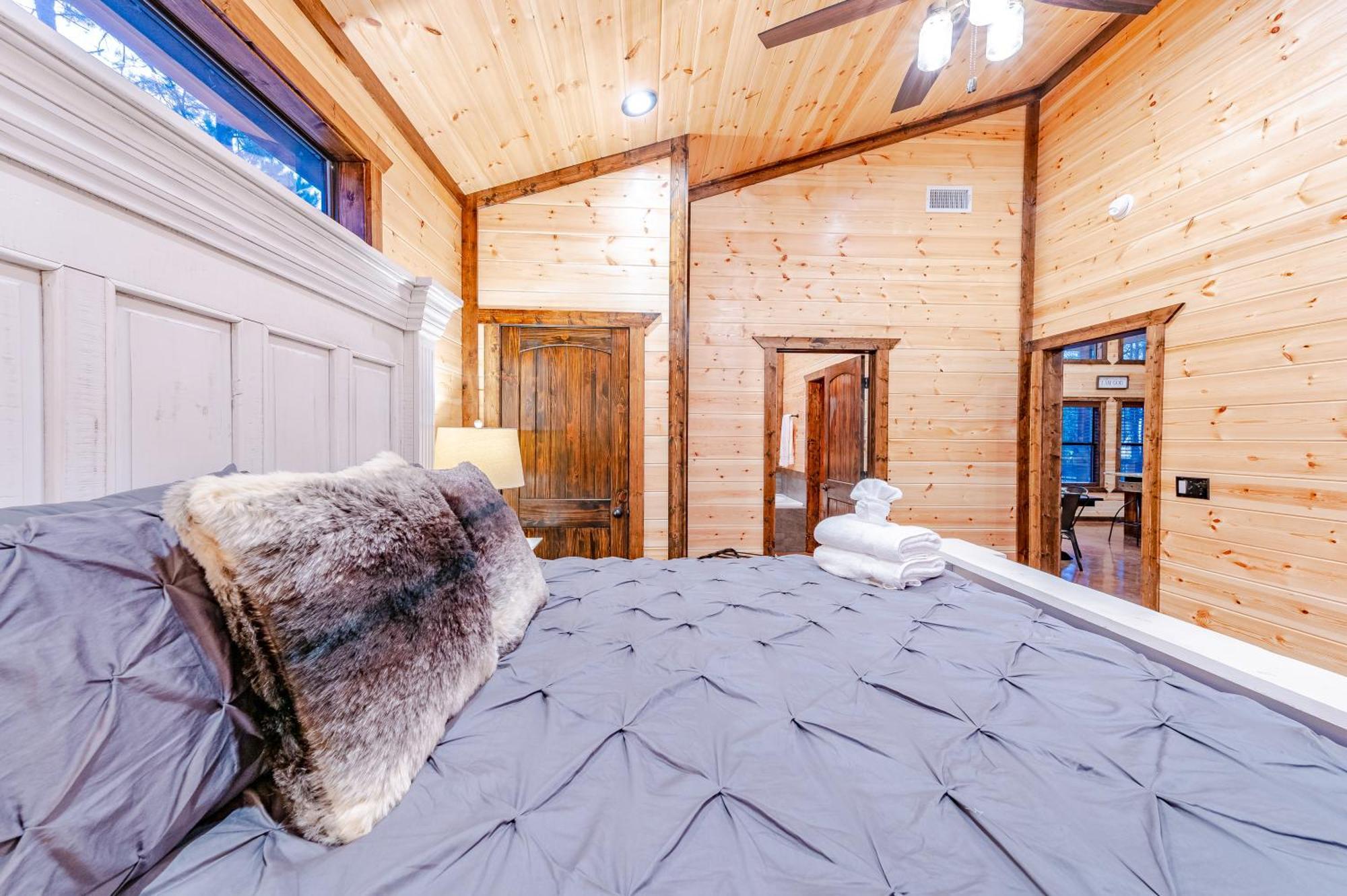 The Luxurious Blue Sky Lodge Is Epic! Broken Bow Extérieur photo