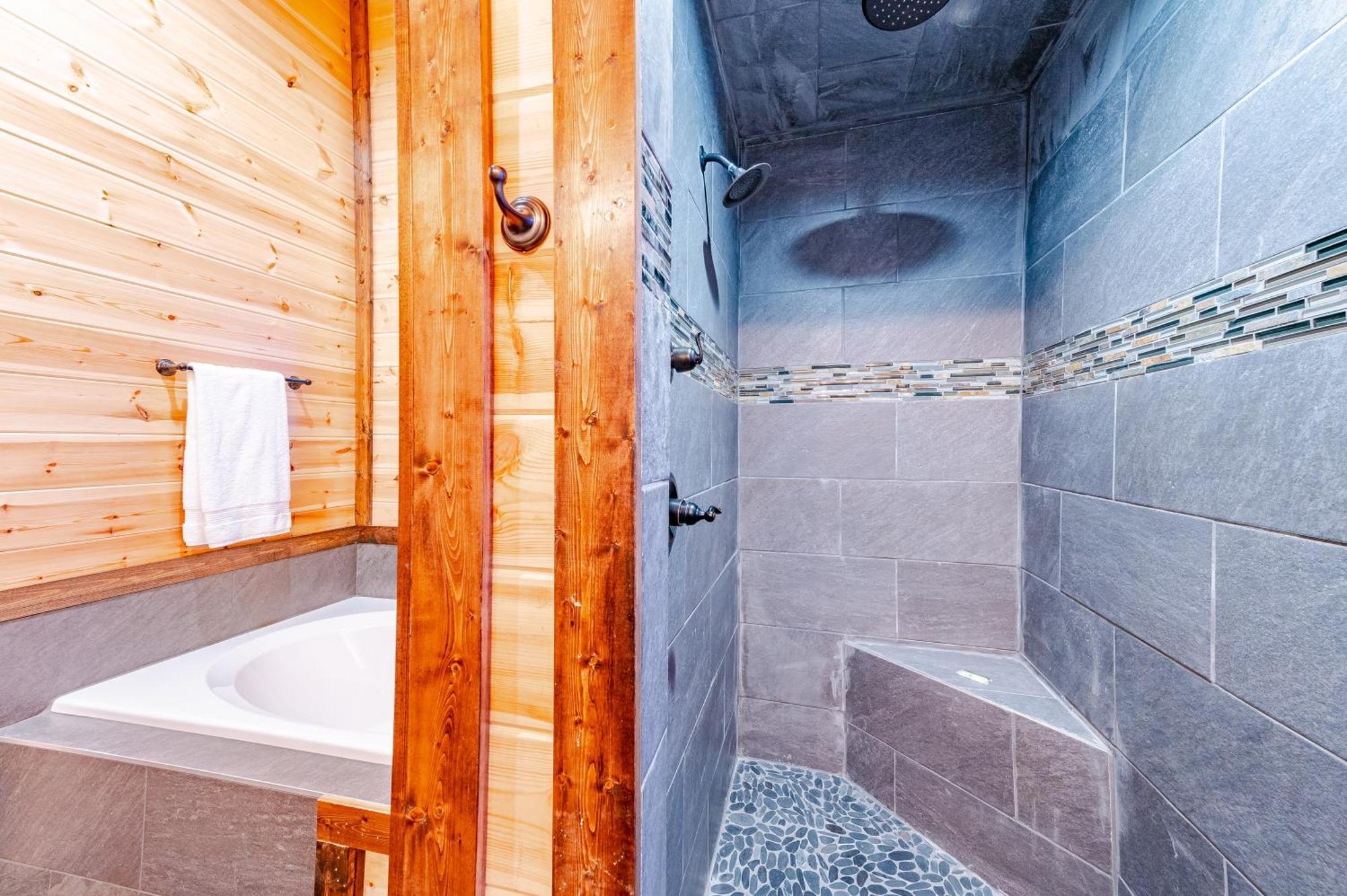 The Luxurious Blue Sky Lodge Is Epic! Broken Bow Extérieur photo